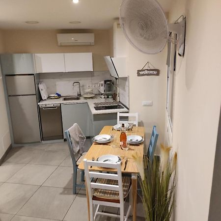 Center Flat Puerto Del Carmen Near The Beach Natural Elements Apartment Exteriör bild