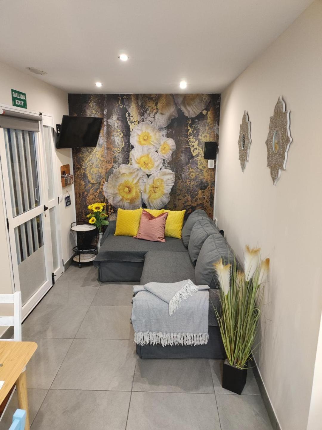Center Flat Puerto Del Carmen Near The Beach Natural Elements Apartment Exteriör bild